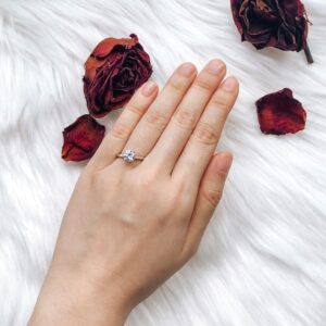 ring with rose background