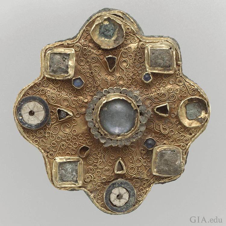 Frankish disk brooch from the second half of 7th century, Moonstone