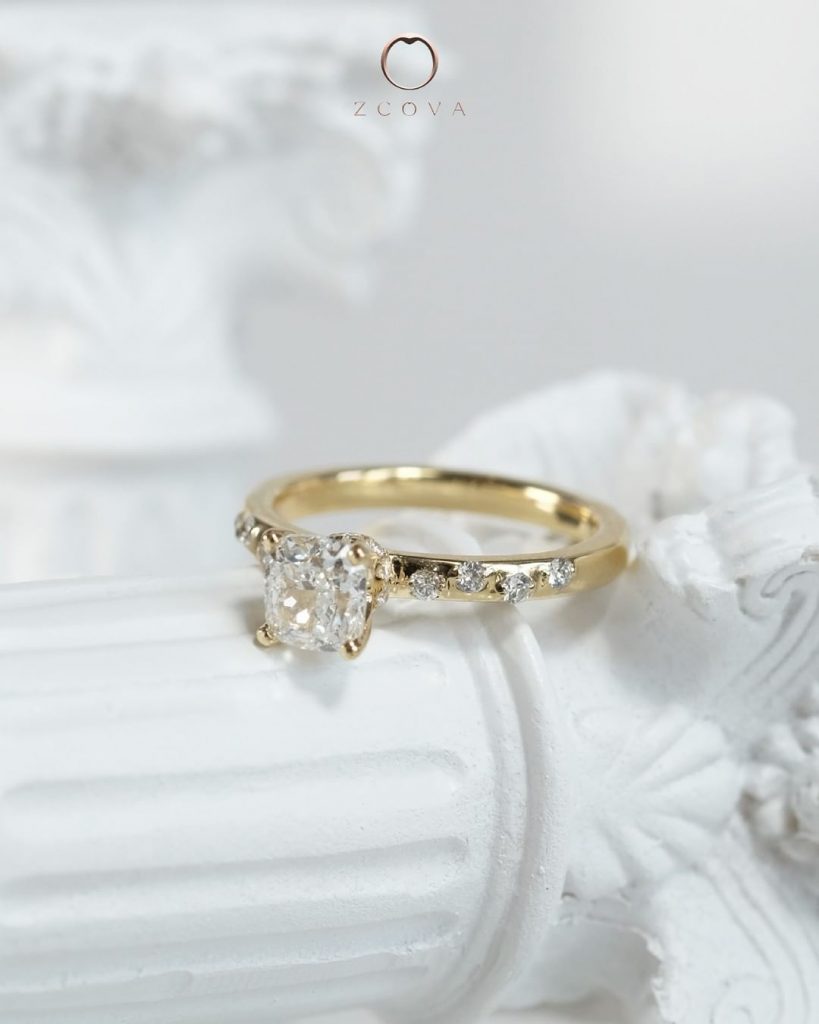 18K Yellow Gold Cushion Cut Diamond Engagement Ring