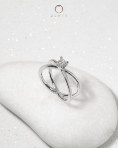 Princess Cut Diamond Split Shank Engagement Ring