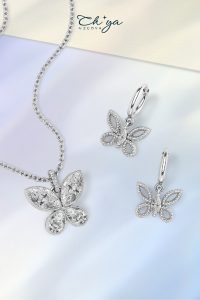 Ch'ya Butterfly Design Necklace and Earrings